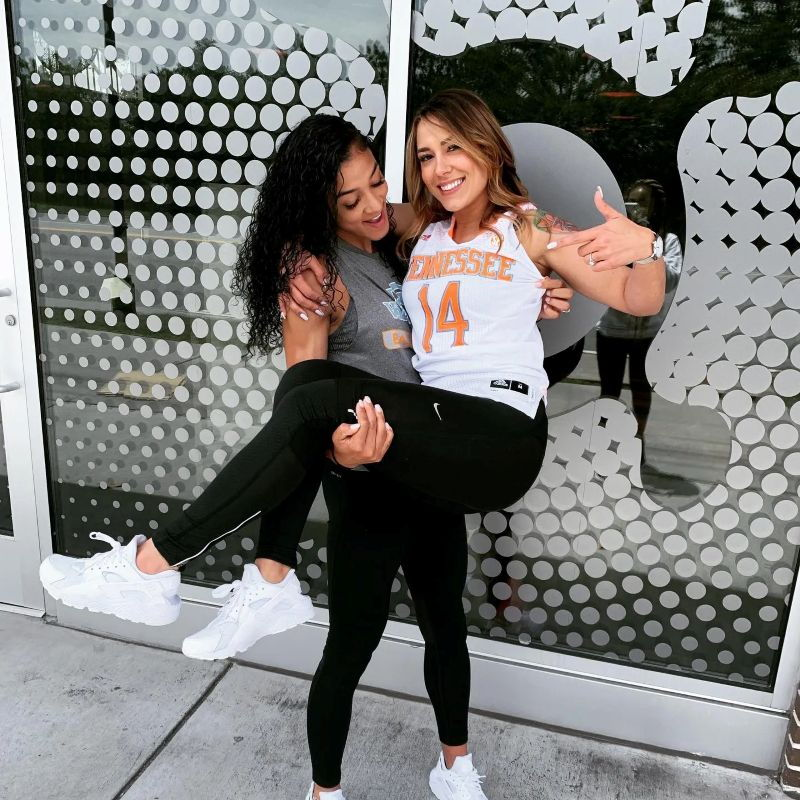 Bre Austin – Blending Fitness, Beauty, and Brand Storytelling One Post at a Time